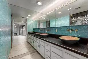 12212 N Paradise Vlg Pkwy S, Phoenix, AZ 85032 - Photo 18