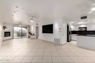 12212 N Paradise Vlg Pkwy S, Phoenix, AZ 85032 - Photo 4