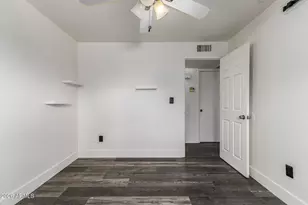 227 E Auburn Dr, Tempe, AZ 85283 - Photo 20