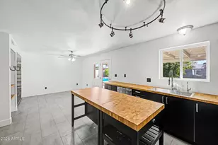 227 E Auburn Dr, Tempe, AZ 85283 - Photo 14