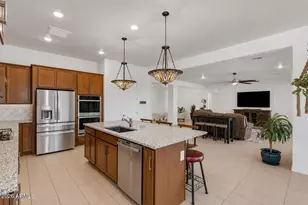 8009 W Northview Ave, Glendale, AZ 85303 - Photo 16