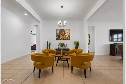 8009 W Northview Avenue, Glendale, AZ 85303 - Photo 8