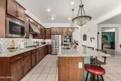 8009 W Northview Avenue, Glendale, AZ 85303 - Photo 14