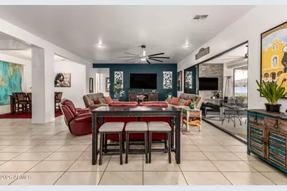 8009 W Northview Avenue, Glendale, AZ 85303 - Photo 4