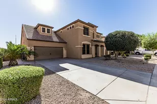 2415 S Whetstone Pl, Chandler, AZ 85286 - Photo 2
