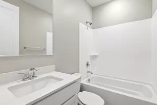 8066 N 185th Dr, Waddell, AZ 85355 - Photo 10