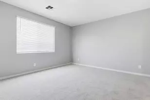 8066 N 185th Dr, Waddell, AZ 85355 - Photo 12