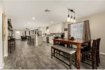 2545 N 15th Street, Phoenix, AZ 85006 - Photo 1