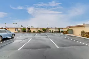 13702 N 98th Ave, Sun City, AZ 85351 - Photo 32