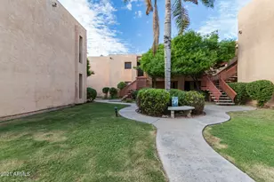 3131 W Cochise Dr, Phoenix, AZ 85051 - Photo 2