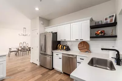 10897 N 78th Street, Scottsdale, AZ 85260 - Photo 8