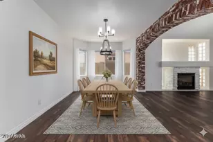 18609 W Onyx Ave, Waddell, AZ 85355 - Photo 8