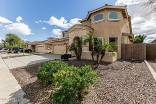 18609 W Onyx Ave, Waddell, AZ 85355 - Photo 2