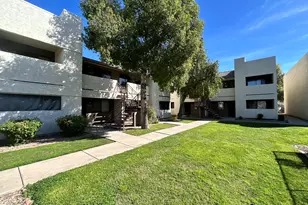 3301 E Earll Dr, Phoenix, AZ 85018 - Photo 2