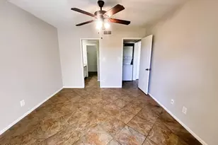 3301 E Earll Dr, Phoenix, AZ 85018 - Photo 6