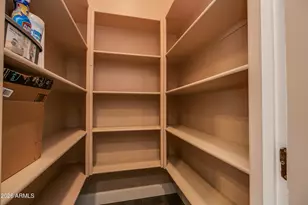 920 E Mitchell Dr, Phoenix, AZ 85014 - Photo 18