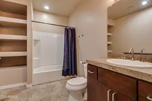 920 E Mitchell Dr, Phoenix, AZ 85014 - Photo 36