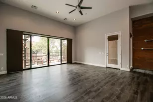 920 E Mitchell Dr, Phoenix, AZ 85014 - Photo 6