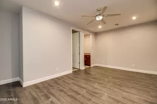 920 E Mitchell Dr, Phoenix, AZ 85014 - Photo 28