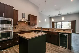 920 E Mitchell Dr, Phoenix, AZ 85014 - Photo 12