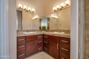 920 E Mitchell Dr, Phoenix, AZ 85014 - Photo 24