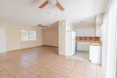 2642 E Orange Street, Tempe, AZ 85281 - Photo 2