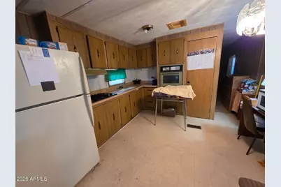 900 S Idaho Road #9, Apache Junction, AZ 85119 - Photo 2