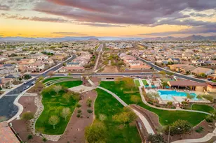 10190 W Los Gatos Dr, Peoria, AZ 85383 - Photo 52