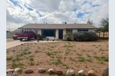 286 N Thunderbird Drive, Apache Junction, AZ 85120 - Photo 1