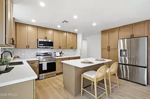 2437 E Larkspur Dr, Phoenix, AZ 85032 - Photo 14