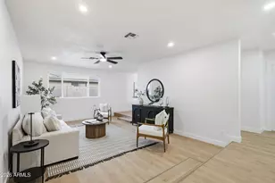 2437 E Larkspur Dr, Phoenix, AZ 85032 - Photo 8