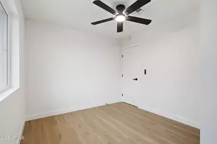 2437 E Larkspur Dr, Phoenix, AZ 85032 - Photo 30