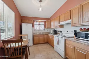 11006 W Windsor Dr, Sun City, AZ 85351 - Photo 12