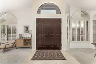 3628 E Summerhaven Dr, Phoenix, AZ 85044 - Photo 2