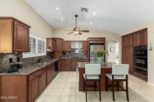 3628 E Summerhaven Dr, Phoenix, AZ 85044 - Photo 6