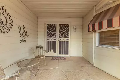 10213 N 110th Avenue, Sun City, AZ 85351 - Photo 4