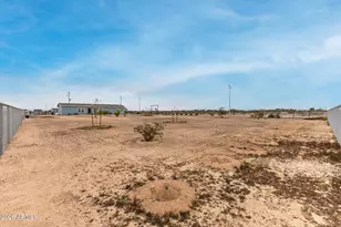 37507 W Pierce St, Tonopah, AZ 85354 - Photo 22