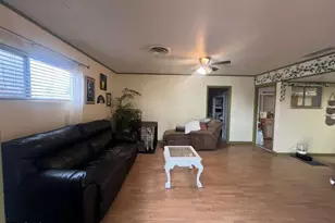 223 W 11th St, Casa Grande, AZ 85122 - Photo 10