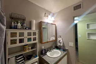 223 W 11th St, Casa Grande, AZ 85122 - Photo 32