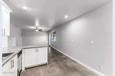 3011 N 38th Street #1, Phoenix, AZ 85018 - Photo 18