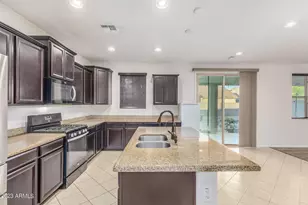 2418 W Gary Way, Phoenix, AZ 85041 - Photo 12