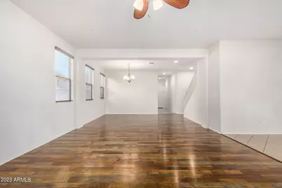 2418 W Gary Way, Phoenix, AZ 85041 - Photo 8