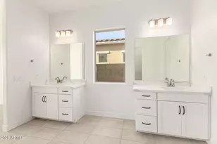 18575 W Sapium Way, Goodyear, AZ 85338 - Photo 44