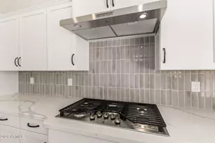 18575 W Sapium Way, Goodyear, AZ 85338 - Photo 32