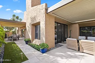 4446 E Camelback Rd, Phoenix, AZ 85018 - Photo 30