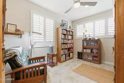 15922 N 109th Lane, Sun City, AZ 85351 - Photo 4