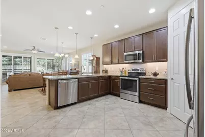 15922 N 109th Lane, Sun City, AZ 85351 - Photo 6