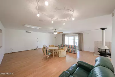 9821 N 110th Avenue, Sun City, AZ 85351 - Photo 14