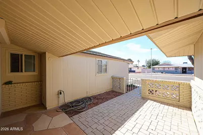 9821 N 110th Avenue, Sun City, AZ 85351 - Photo 8
