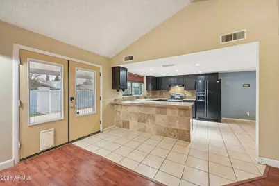 2201 W Utopia Road, Phoenix, AZ 85027 - Photo 18